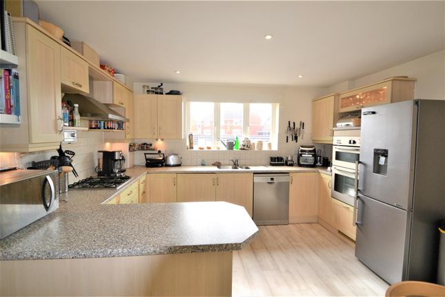 Town house for sale in Phoenix Drive, Eastbourne