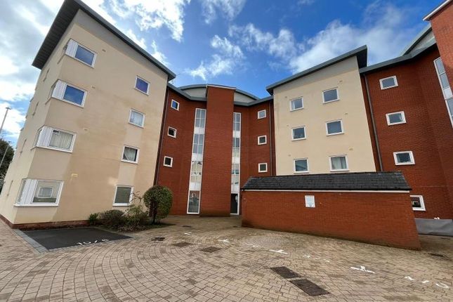 Thumbnail Flat to rent in Suffolk Drive, Gloucester