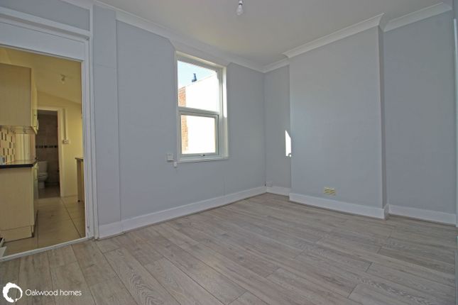 15, Milton Avenue, KENT photo 4