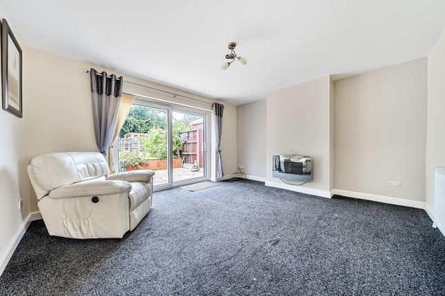 49, Merrills Avenue, Cheshire photo 3