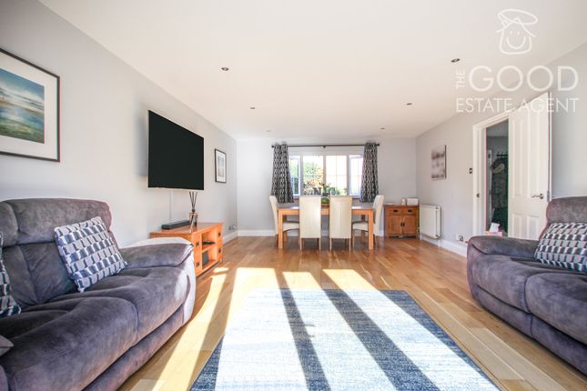 29, Rosebay Gardens, Soham photo 2