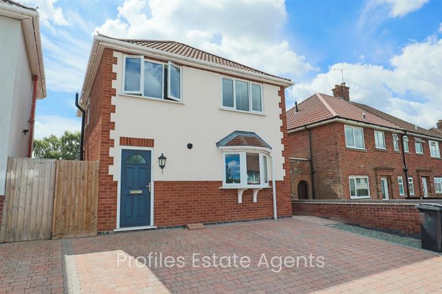 Thumbnail Detached house for sale in Fletcher Road, Burbage, Hinckley