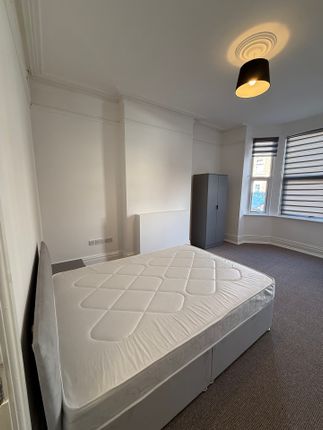Room 1, 59a Colvile Road, Wisbech photo 5