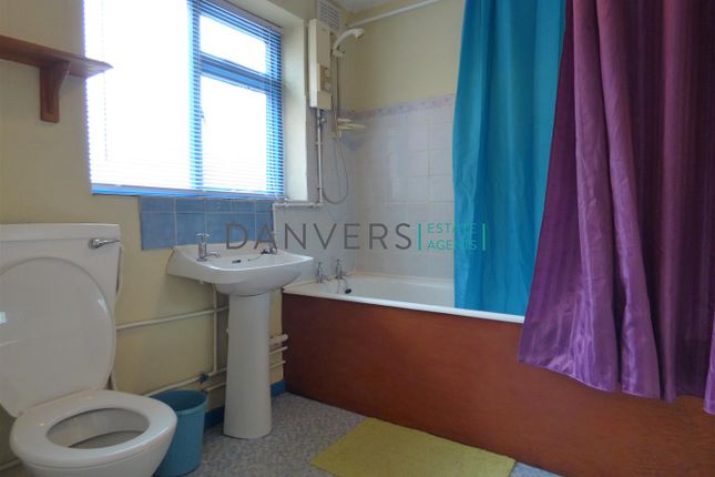 143, Filbert Street, Leicester photo 3