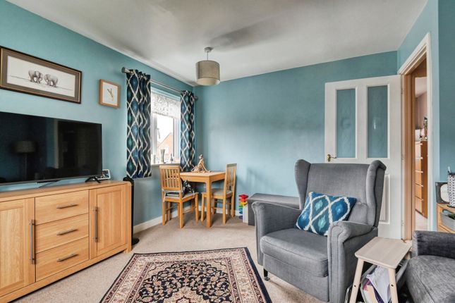 31, Varley Road, West Midlands photo 2