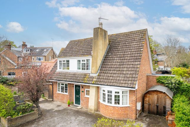 Thumbnail Detached house for sale in Bakers Lane, Lingfield