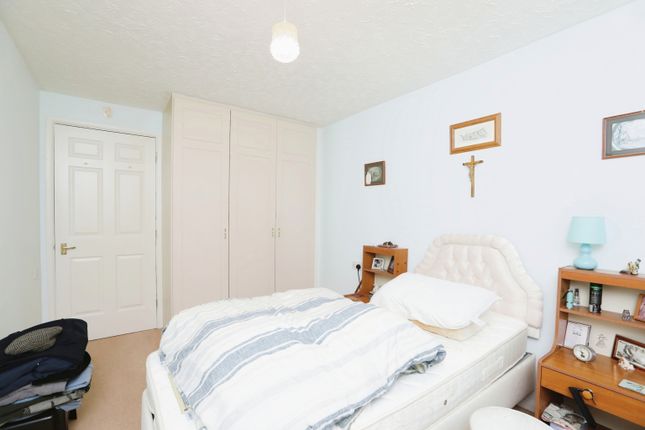 11, Barkers Court, Sittingbourne photo 5