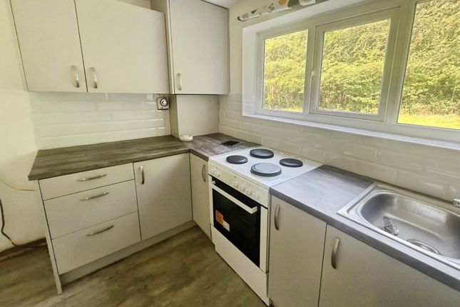 41, Highfield Road, Derbyshire photo 4