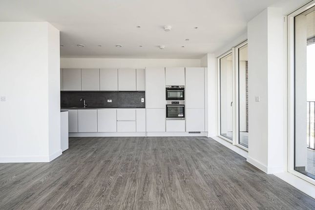 Thumbnail Flat for sale in Quartet, Stamford Hill