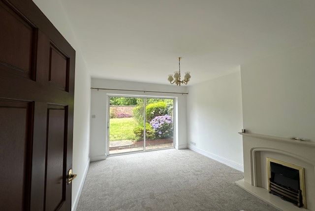 15, Willow Avenue, Birmingham photo 3