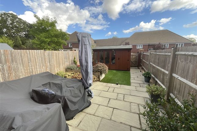 Stroudley Drive, Burgess Hill photo 5