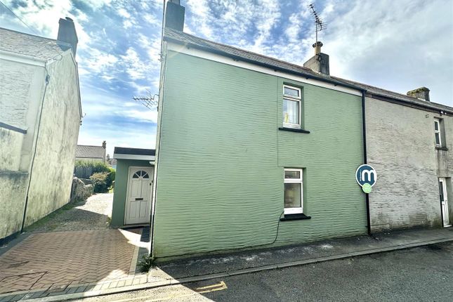 End terrace house to rent in Rashleigh Place, St. Austell