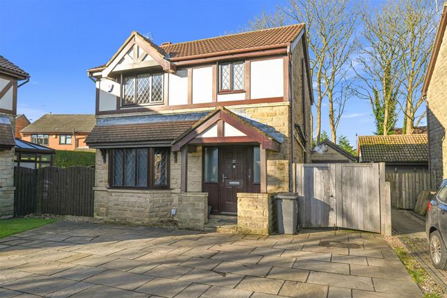 Thumbnail Detached house for sale in Lakeside View, Rawdon, Leeds