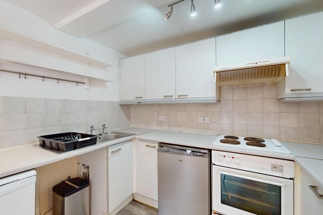 4C, Birdcage Court, Otley photo 3