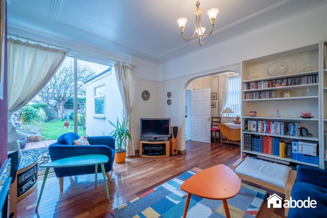 19, Lyndhurst Road, Liverpool photo 2