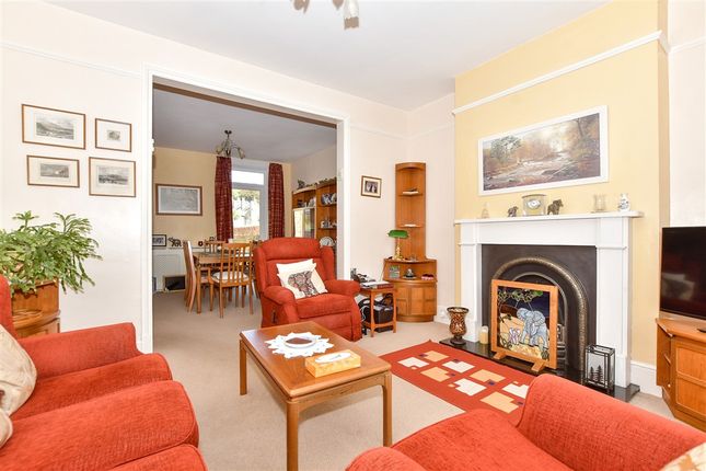 Elms Vale Road, Dover photo 3