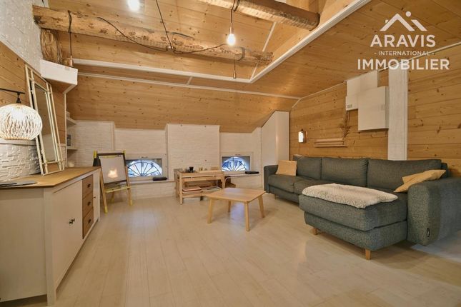 Apartment for sale in Rhône-Alpes, Haute-Savoie, Thônes