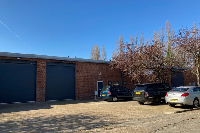 Thumbnail Industrial to let in Unit 4 Warnford Industrial Estate, Clayton Road, Hayes, Greater London
