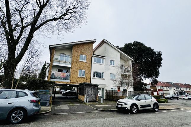 2-bed flat on 5, Ordnance Dock Place, Southall, £325,000