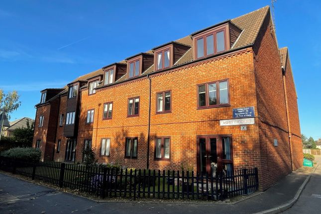 2-bed house on 28, Ashley Court, Hatfield, £145,000
