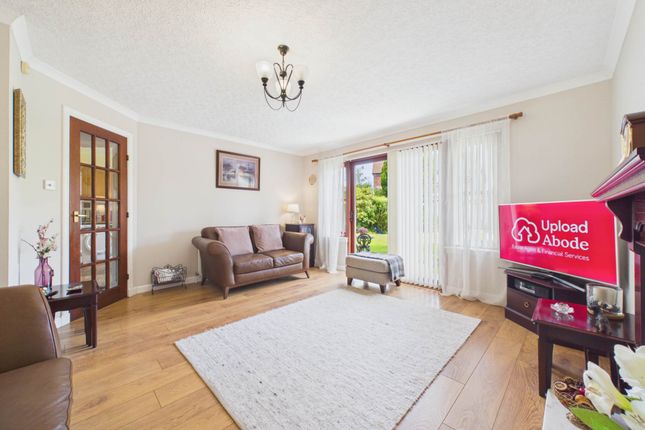 4, Laird Grove, Glasgow photo 4