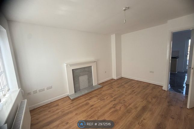 Springvale Close, Kirkby, Liverpool photo 2