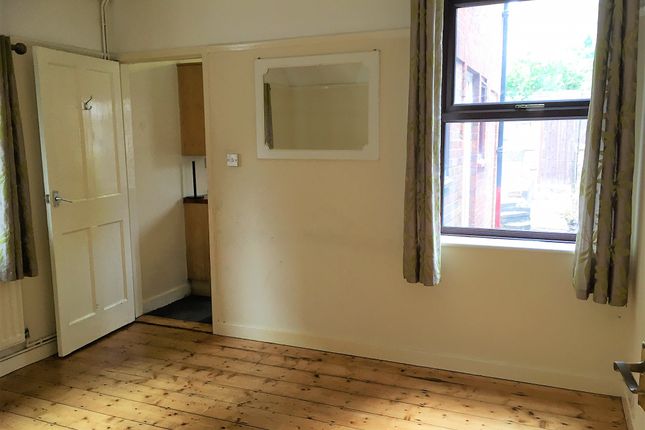 9, Ella Road, Norwich photo 3
