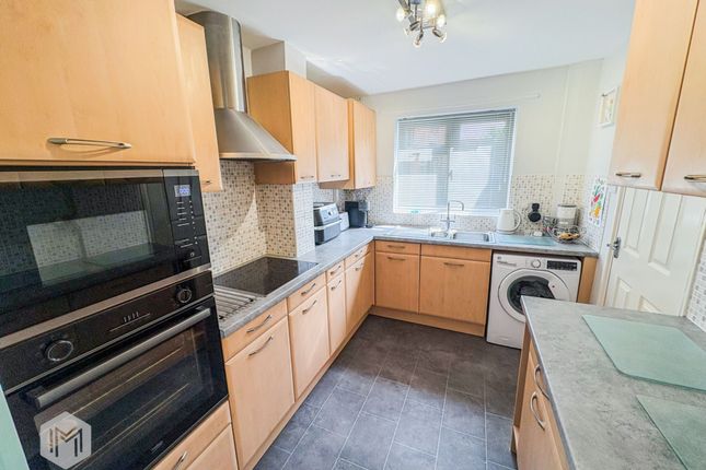 41 Woolmer Close, Warrington photo 3