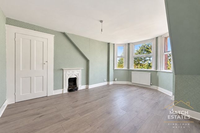 Upper Flat 146, Canterbury Road, Folkestone photo 2