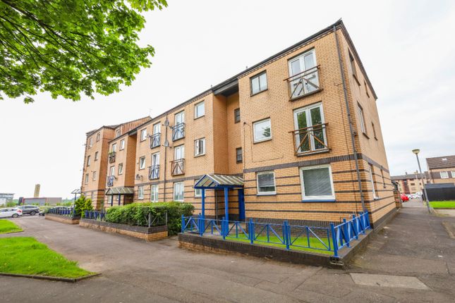Thumbnail Flat to rent in Flat 1, 137 Glasgow Road, Clydebank