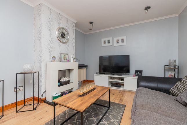 2, Craigieburn Road, Cumbernauld photo 4