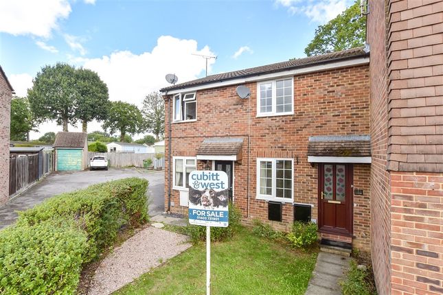 1-bed terraced on Mapledown Close Southwater, Horsham, £240,000