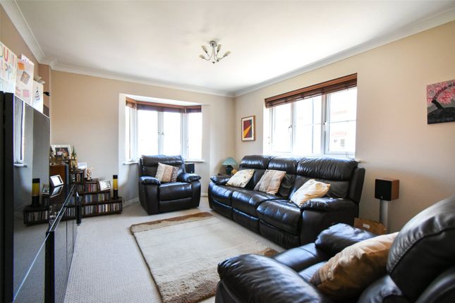 20, Athoke Croft, Hampshire photo 4
