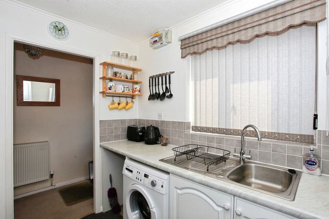 19, Fletton Fields, Peterborough photo 4