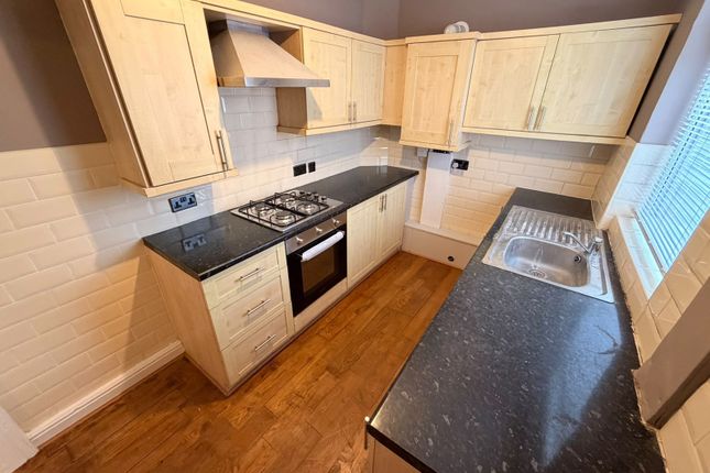 17, Leaf Street, Greater Manchester photo 5