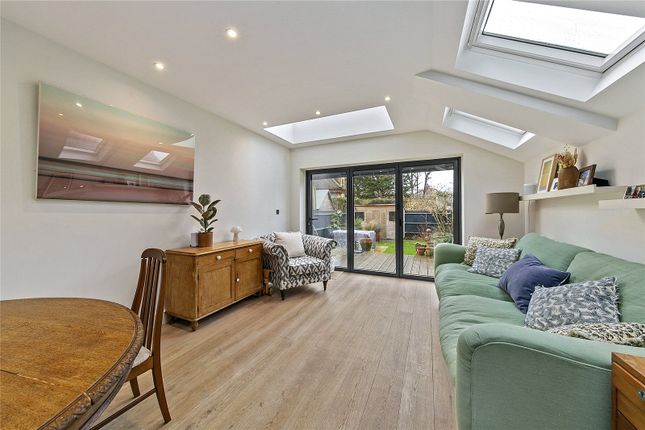 58, Bushy Park Road, Teddington photo 2