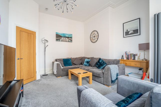 Flat 2, 13, Wenlock Terrace, York photo 2
