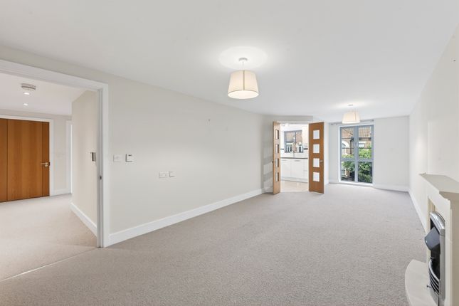 Flat 17, Liberty House, 246, Kingston Road, London photo 4