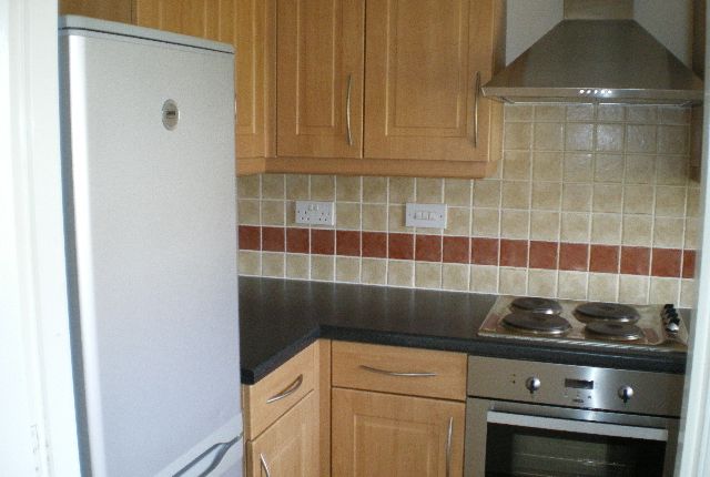 Flat 7c   7, Waters Walk Apperley Bridge Bradford photo 3