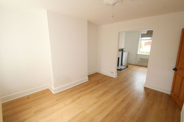 Allen Road, Finedon photo 3