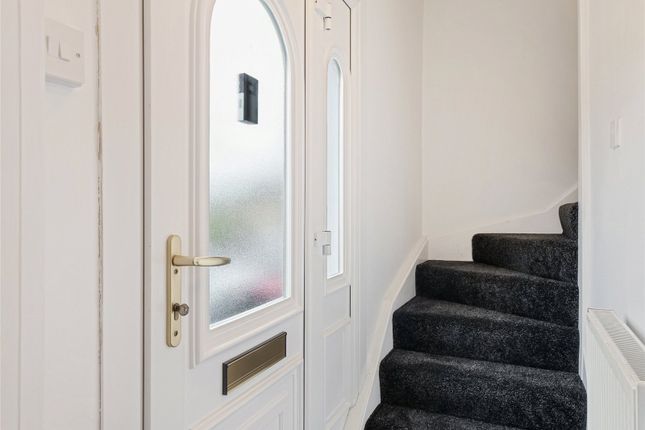 100, Elizabeth Crescent, East Ayrshire photo 2