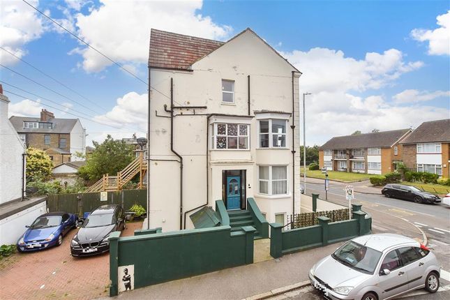 Thumbnail Maisonette for sale in Grange Road, Ramsgate, Kent