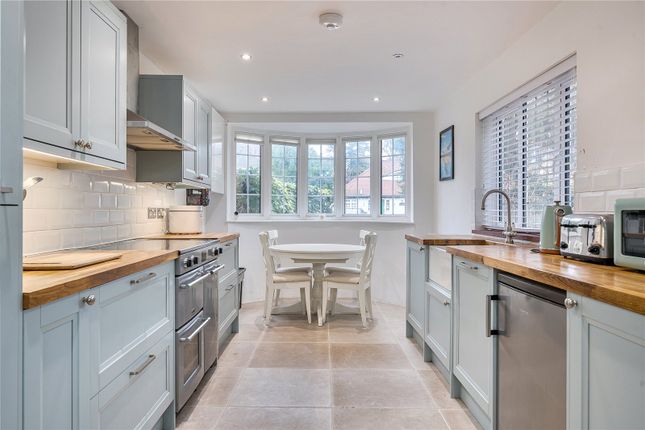 Noel Cottage, 40, West End Lane, Esher photo 3