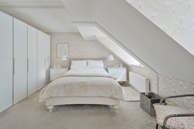 Bedroom 3 Ensuite