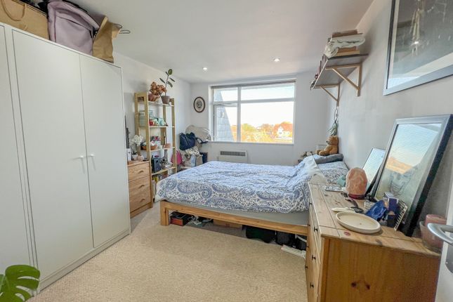 Flat for sale in High Street, Rayleigh