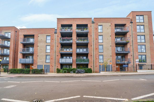 Thumbnail Flat for sale in Havelock Road, Southall
