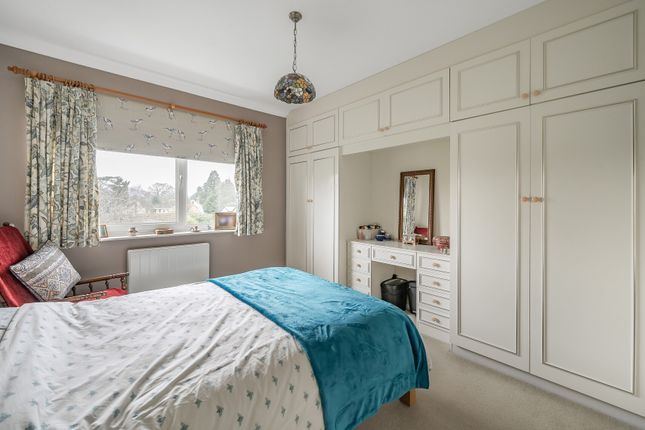 Flat 36, Finchcroft Court,, Prestbury, Gloucestershire photo 4