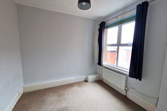 Flat 2, 7 Imperial Road, Exmouth photo 4