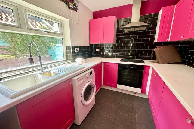60, Church Road, DONCASTER photo 4
