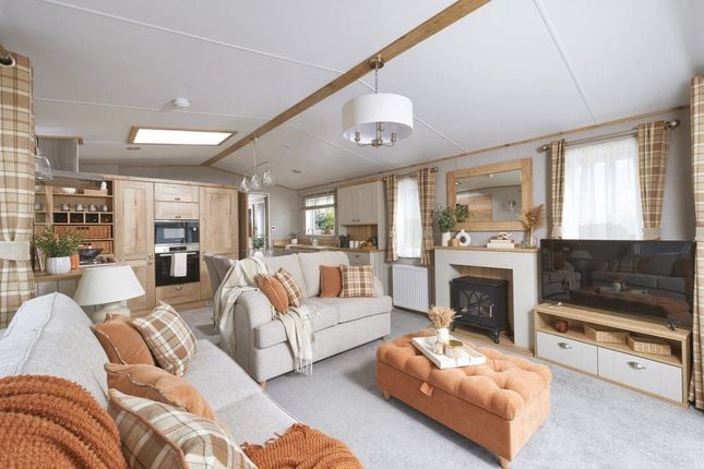 2-bed house on RK3, Red Kite Touring and Lodge Park, Llanidloes, £110,000